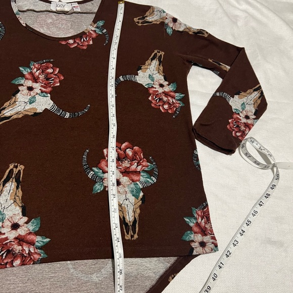 Ladies sweater size XL In Brand Jody - Picture 3 of 4